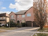 2124 Nipigon Dr, Oakville