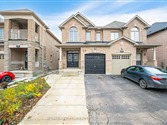 32 Vanderpool Cres, Brampton