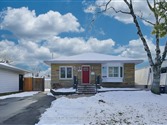 684 Woodview Rd, Burlington