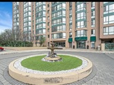 145 Hillcrest Ave 404, Mississauga