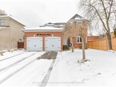 116 Mountainash Rd, Brampton