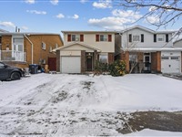 30 Simmons Blvd, Brampton