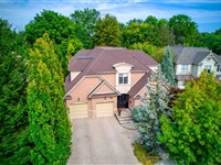 524 Hancock Way, Mississauga