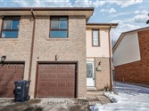 112 Collins Cres 111, Brampton