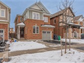 68 Robert Parkinson Dr, Brampton