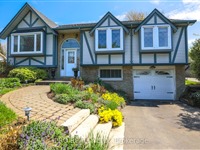 821 Willow Ave, Milton