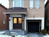 6 Via Cassia Dr Main, Toronto