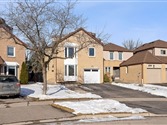 1295 Barberry Green, Oakville