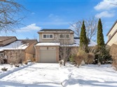 107 Royal Palm Dr, Brampton