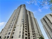 35 Kingsbridge Garden Circ 611, Mississauga