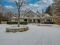 370 Poplar Dr, Oakville