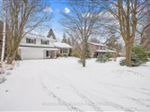 111 Gloucester Ave, Oakville