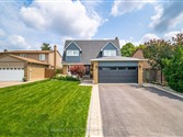 563 Farmstead Dr, Milton