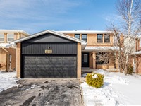 2525 Cavendish Dr, Burlington