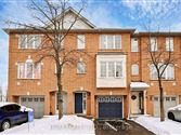 80 Acorn Pl 151, Mississauga