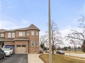 818 Ashprior Ave Upper, Mississauga