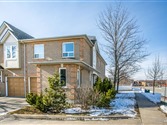 1244 Parkwest Pl 45, Mississauga