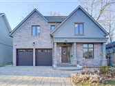 105 Eaglewood Blvd, Mississauga