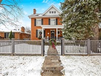 71 Mill St, Milton