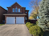 3945 Foxwood Ave, Mississauga