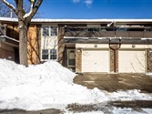 2120 Rathburn Rd 14, Mississauga