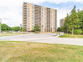 40 Panorama Crt 806, Toronto