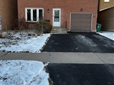 9 Nuttal St Lower, Brampton