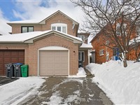 3389 Scotch Pine Gate, Mississauga