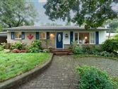 955 Cloverleaf Dr, Burlington