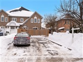 230 Pressed Brick Dr, Brampton