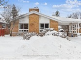 366 Pepper Dr, Burlington