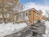 753 Greenore Rd, Mississauga