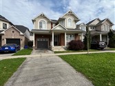 912 Bennett Blvd, Milton