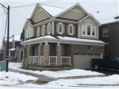 1374 Rose Way, Milton