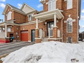 889 Zelinsky Cres, Milton