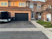 42 Wooliston Cres, Brampton
