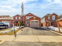 127 Meadowlark Dr, Brampton