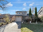 107 Royal Palm Dr, Brampton