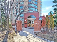 25 Fairview Rd 206, Mississauga