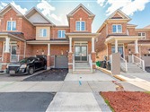 420 Queen Mary Dr, Brampton