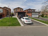 4 Adam St, Brampton