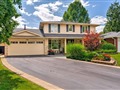 306 Oakwood Crt, Burlington