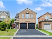 26 Porchlight Rd, Brampton