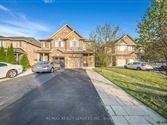 1492 Warbler Rd, Oakville