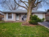 2145 Sandringham Dr, Burlington