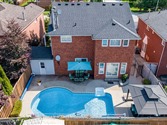 86 Royal Valley Dr, Caledon