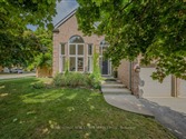 1185 Lansdown Dr, Oakville