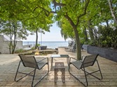 1 Lake Shore Dr, Toronto