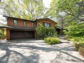 68 Barringham Dr, Oakville