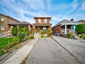 94 Ypres Rd, Toronto